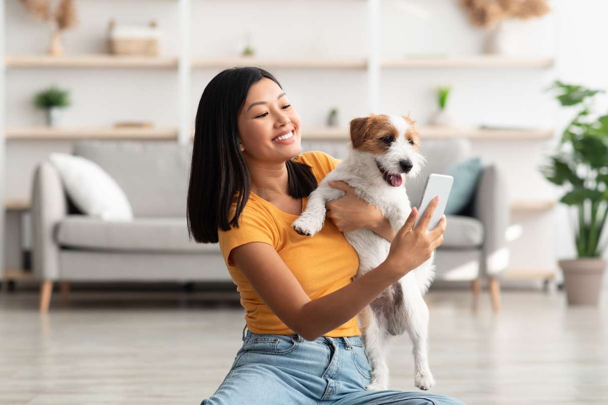 Panduan Lengkap Merawat Anak Anjing Baru Anda Secara Alami
